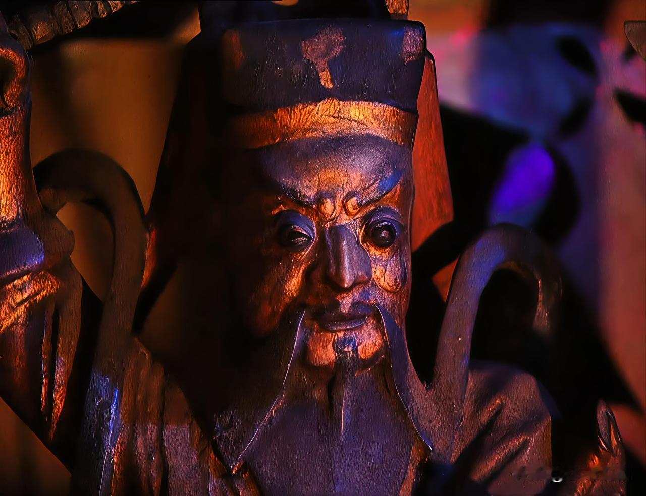 在西游记中谁是最厉害的?夜游神，是民间神话中的司夜之神，与日游神轮流值守，负责