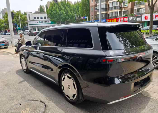 我跟零跑D19的故事提车也有几天了，跟大家来说一下我的感受。1买车的原因：之