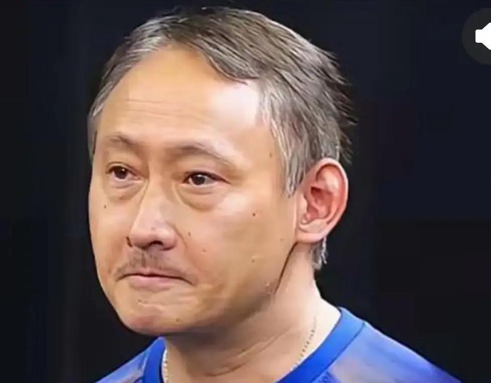 240万日元罚单重重拍在桌上，日本乒协收缴张本宇的国家队教练执照，派人将他彻底挡