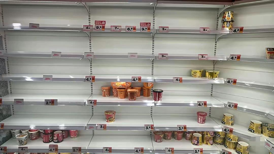 台风登陆，最难吃的方便面被筛选出来了！
