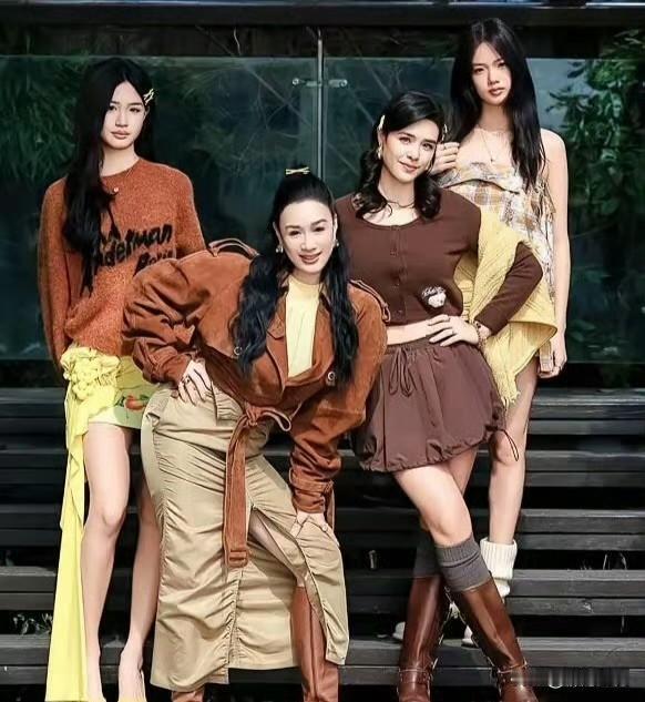 钟丽缇在直播里提到想让小女儿考拉以后上清华北大。我看了看考拉的情况。这个1