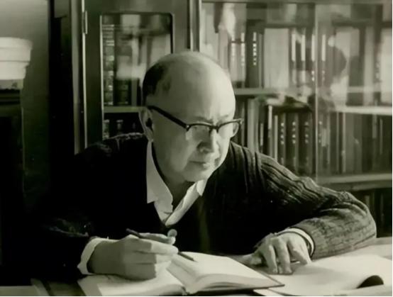 1960年，钱学森把杭州清代大宅无偿捐给国家，房管局没按当时惯例收归公有，而是做