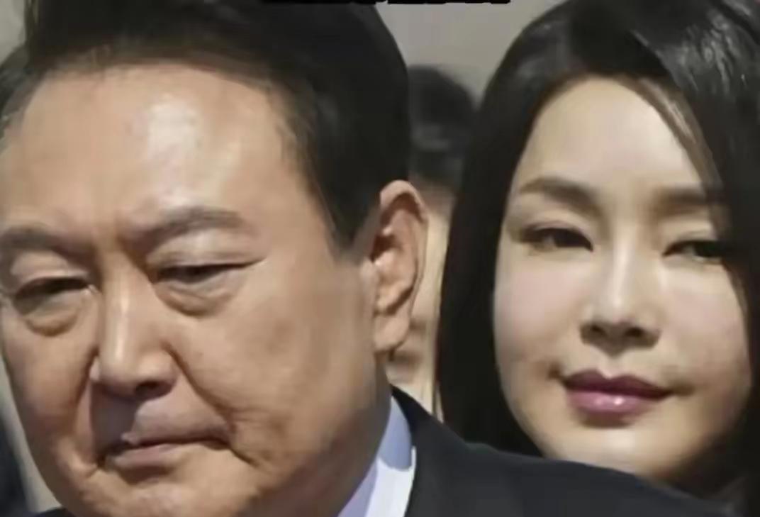 #头号创作者激励计划#得饶人处且饶人，李在明能否高抬贵手，放过患有抑郁症的前总
