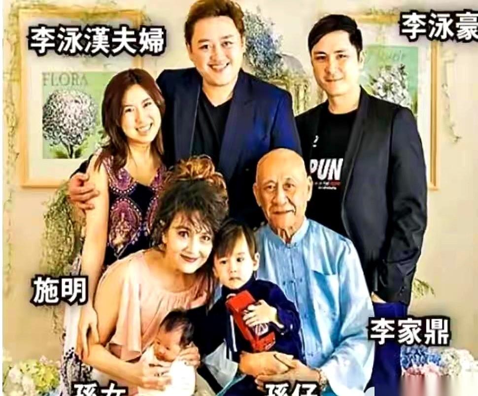 香港“第一恶人”鼎爷的前妻施明走了。当年，跟这个圈内公认的硬汉离婚，她几乎是净