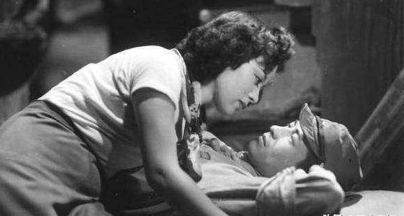 1945年8月，抗日战争取得了胜利。战争之后，一共清查出了三百万的汉奸，这个庞大