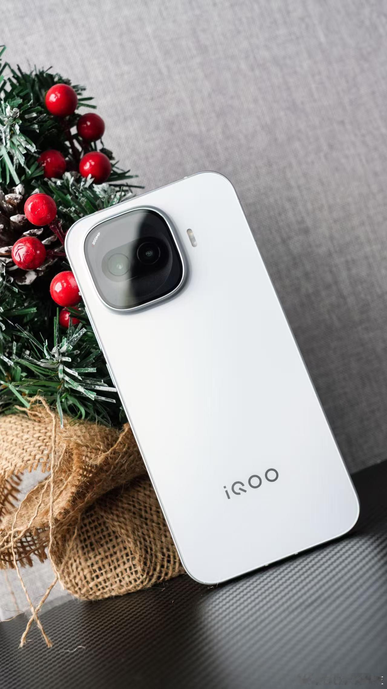 iQOOZ11Turbo天光白你别说镜头Deco是真的戳在我审美点上了