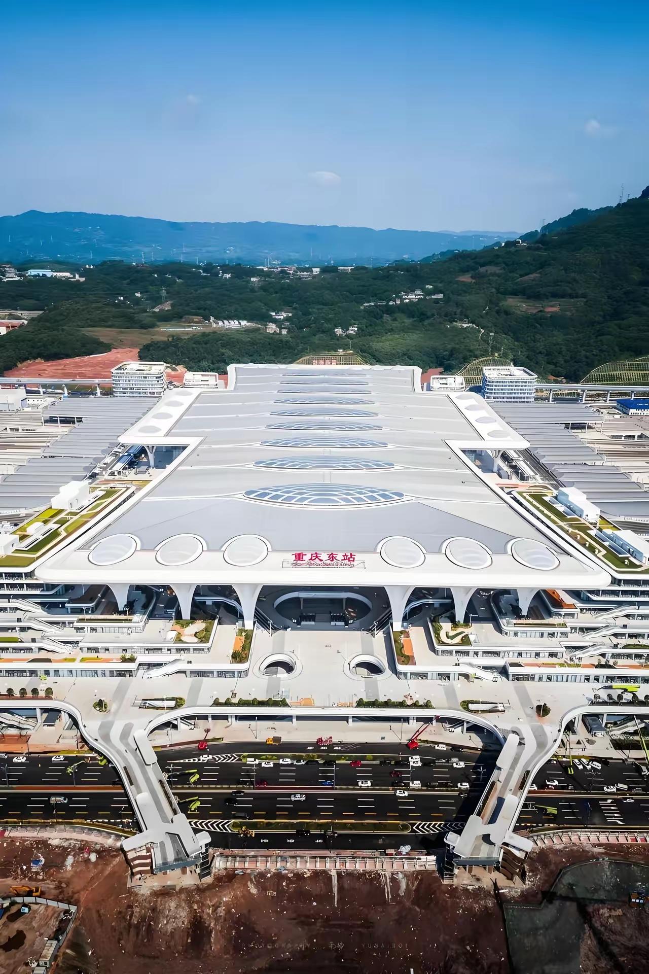马斯克转发一个视频，美国网友却集体破防了5月18日，埃隆·马斯克在社交媒体转