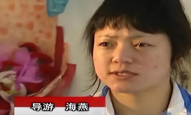 江西女导游车祸昏迷14天，醒来后就告诉母亲：“救我的人，是一个白衣男子！”医护人