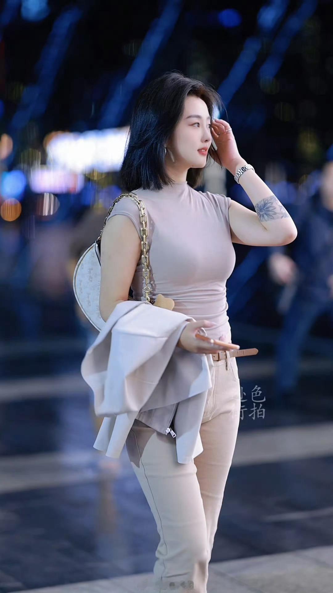 【成都街拍】上周街拍集锦（四）丨摄影拍照每日穿搭