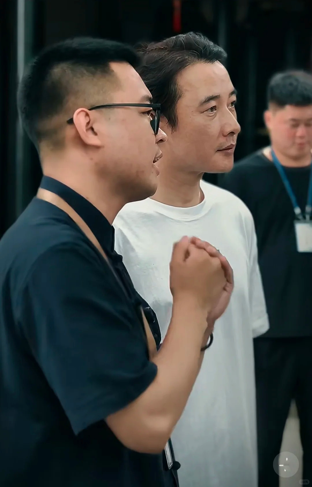 罗晋眼里没光了大清早的看到罗晋的近照，为啥都说他眼里没光了？？？？？人家可能就是
