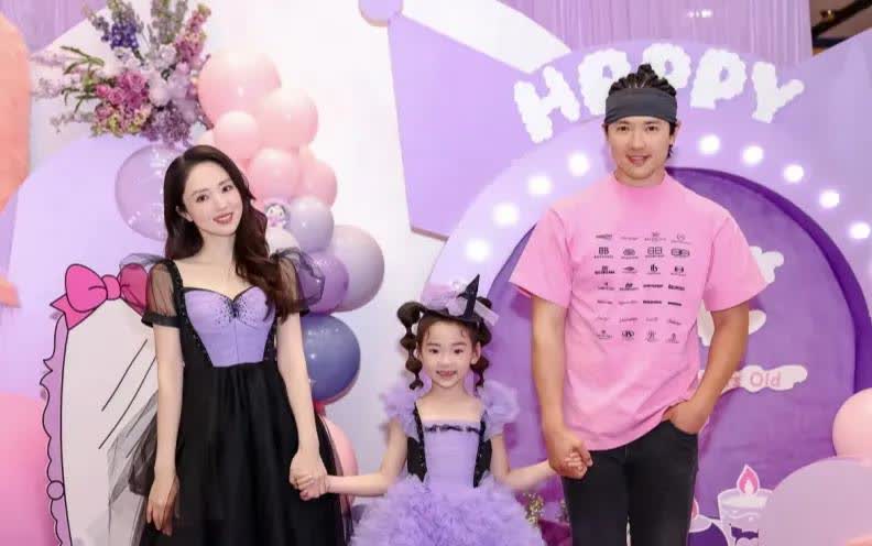 高云翔是怎么舍得的？有这么可爱的女儿和这么好的老婆。人红的时候，总是会面