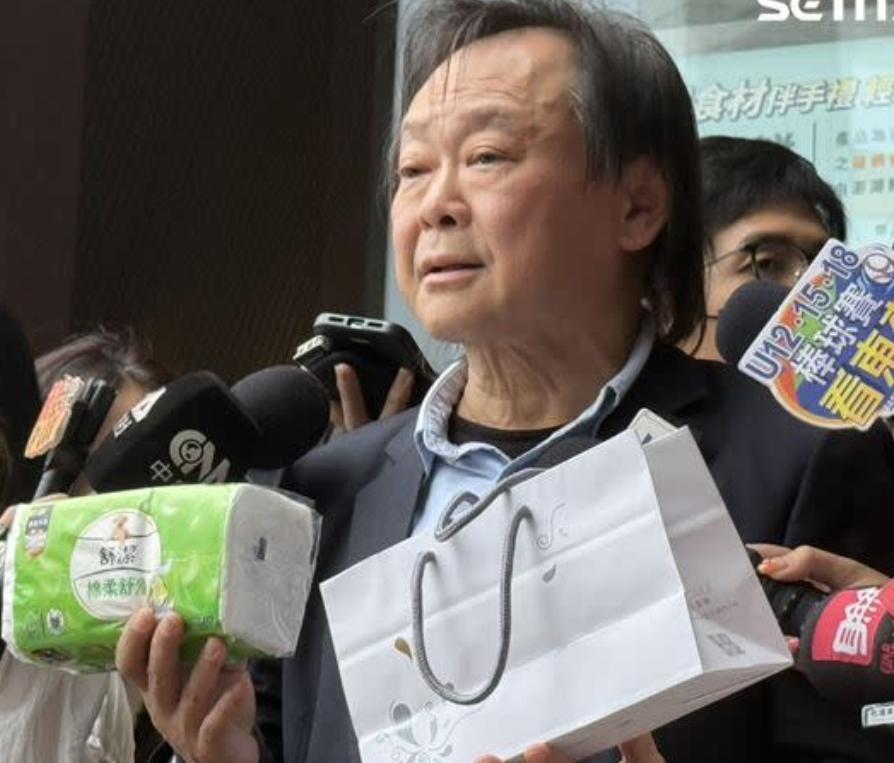 #头号创作者激励计划#726大罢免大失败，即将到来的823罢免战或更激烈。总召柯
