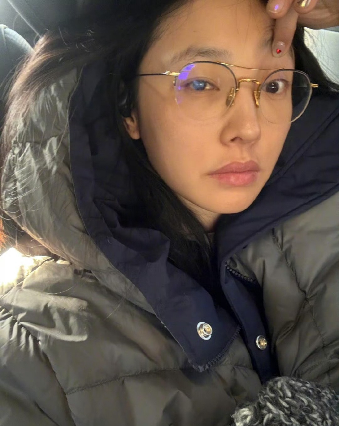 白百何还回来当女明星吗白百何当然可以当女明星啊！素颜、生图、精修的唯一区别就是皮