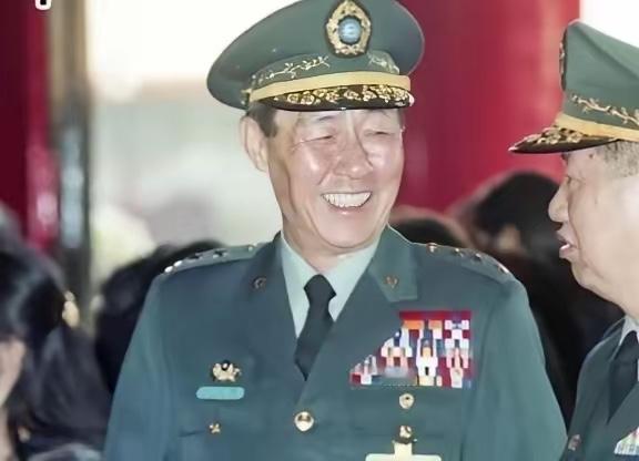 台军一级上将死守台海，转身辞官只为回安徽老家。这个决定，一般人真做不出来。罗