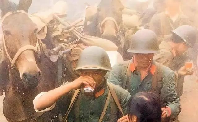 [点赞]1984年，一位军嫂愤怒地将解放军军官丈夫告上了法庭。在法庭上，军嫂质