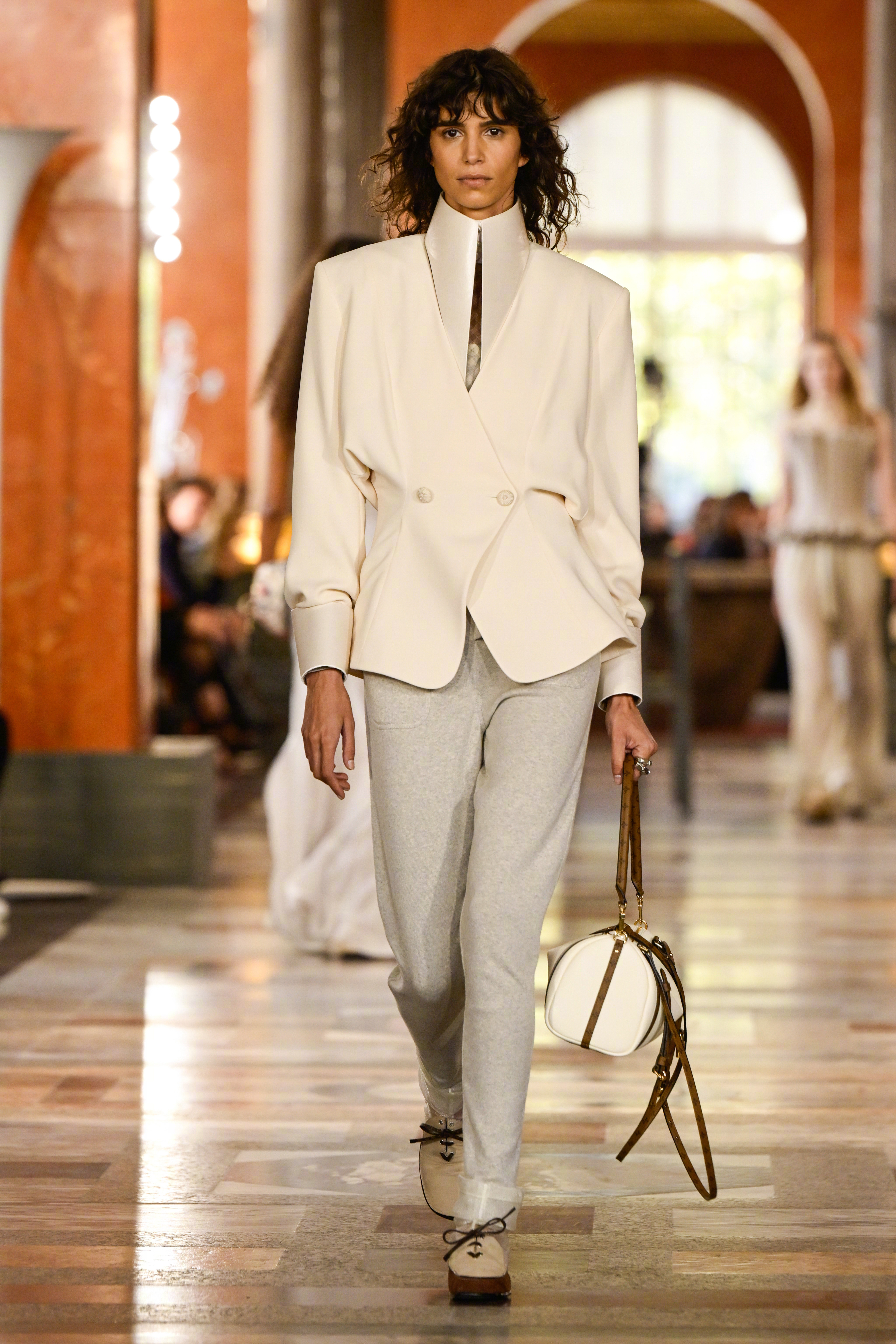 LouisVuitton｜2026春季系列🍃👗时尚时装周LouisVui