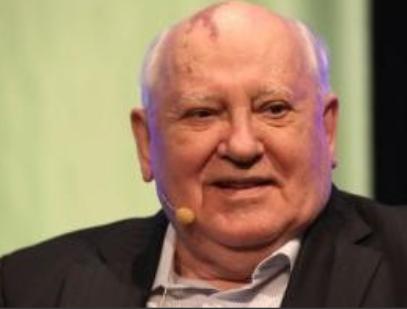 苏联解体后，由于卢布大幅度贬值，戈尔巴乔夫4000卢布的退休金仅能换2美元。由于