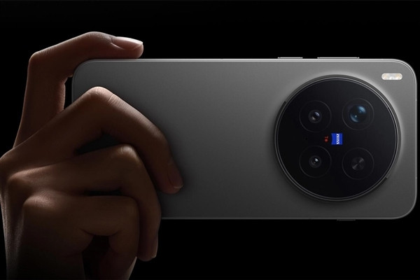 vivoX300Ultra确认将于2026年一季度发布（有望提前），定位