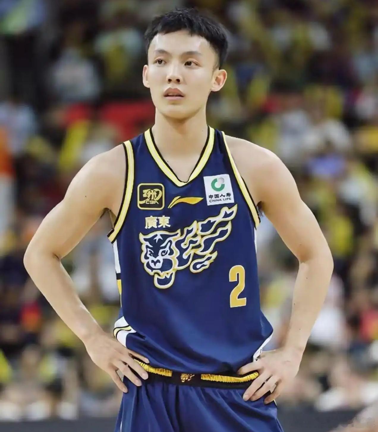 CBA广东宏远明年休赛期不会顶薪续约徐杰，徐杰在休赛期加盟南京同曦已经成为定局