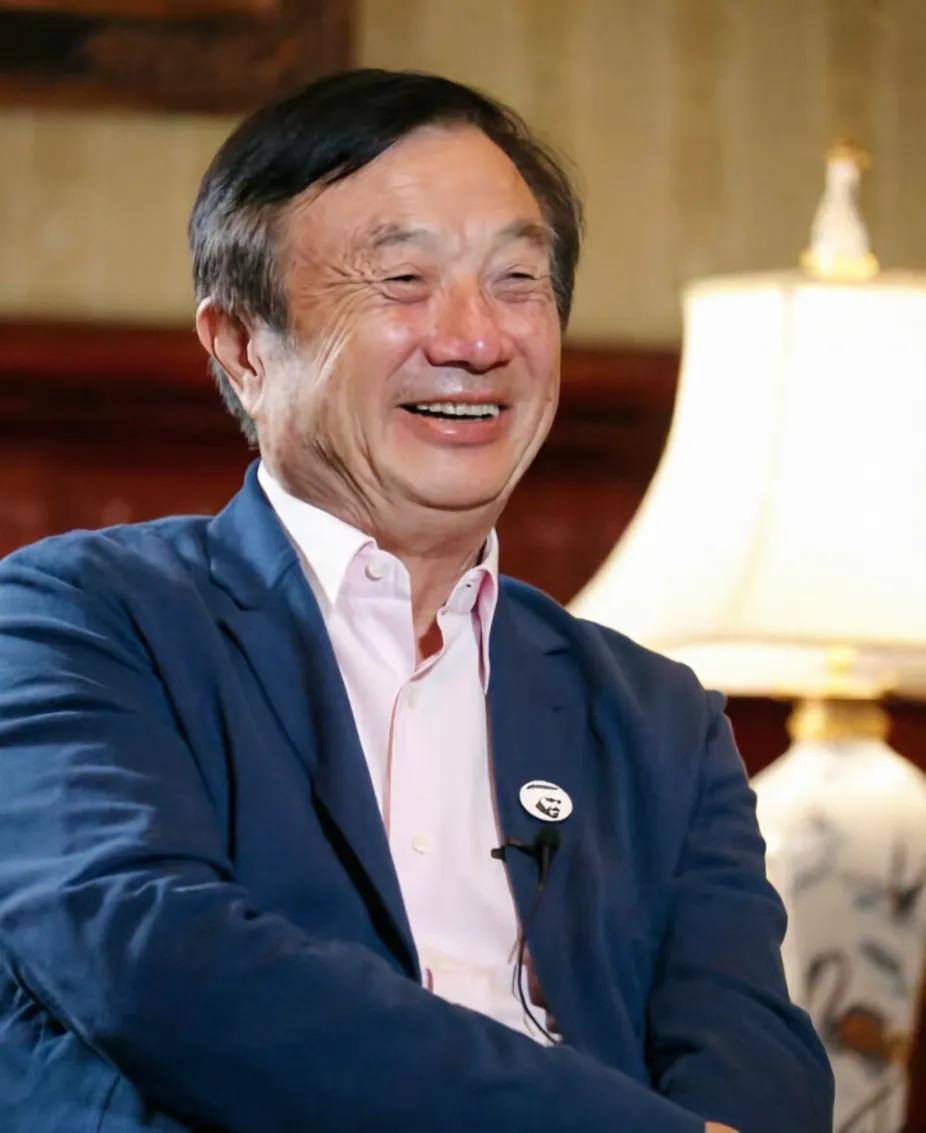 刚看到新加坡《联合早报》的报道，心里确实被震了一下。华为在上海那个电路系统研讨会