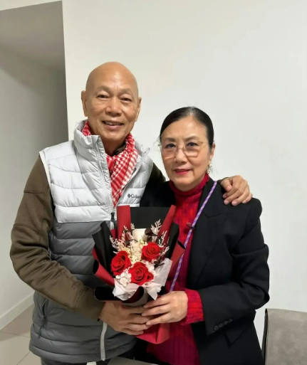最近总算搞清楚，为啥前段时间汪明荃非要跑去上海开演唱会了。一开始还以为是想着回馈