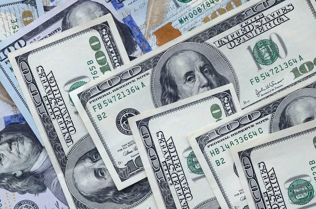 有人说美国是全球最大的消费市场，理由是美国有不爱存钱，爱提前消费的习惯。其实很