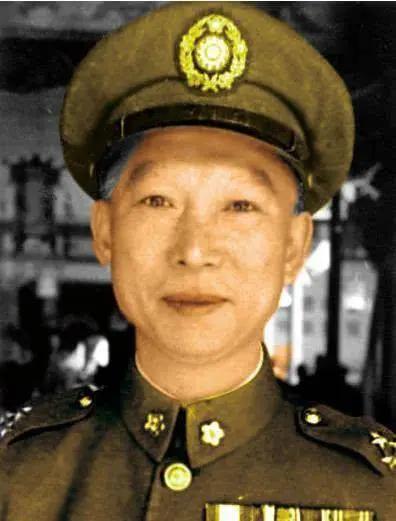 解放战争后期，薛岳担任广东省省长后，想要孙中山之子孙科来广州撑场面做后盾。但是孙