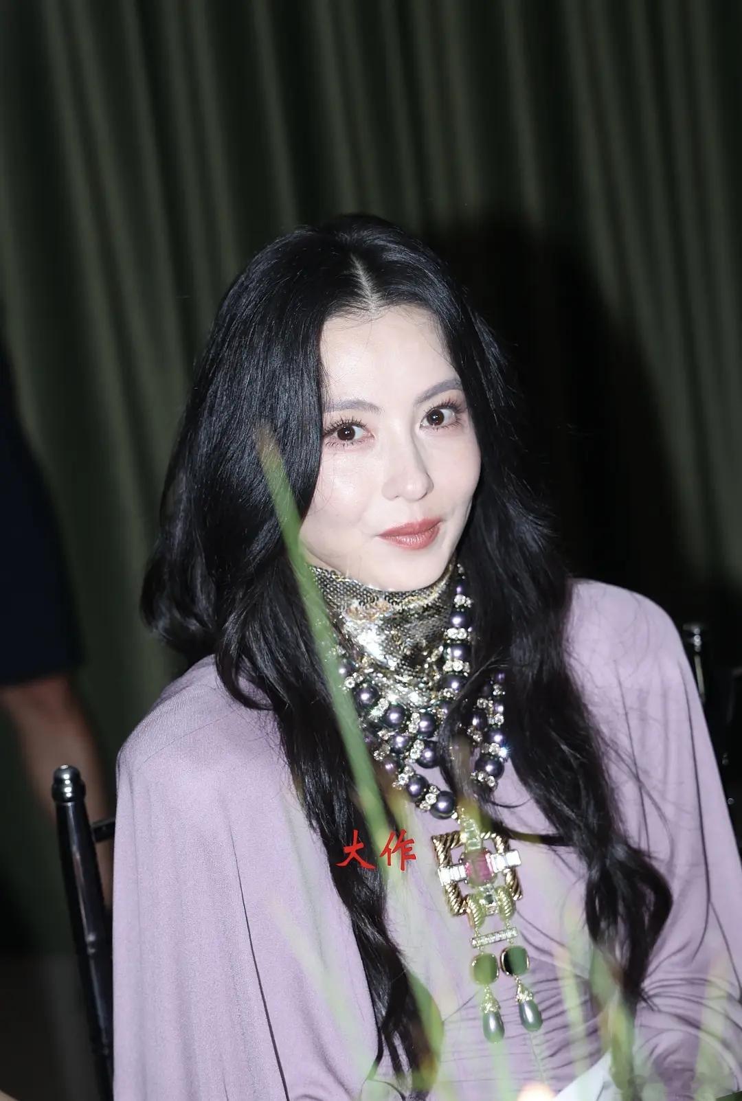 能不能把以前的张柏芝还回来？好好的干嘛要去填充​​​