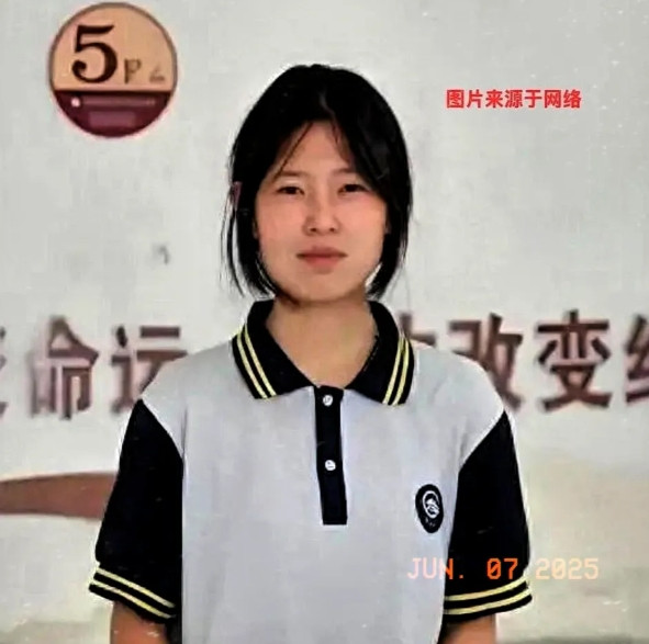 高考马上就到了，网上有人谈论姜萍会不会被破格录取上大学。我认为就目前情况而言，姜