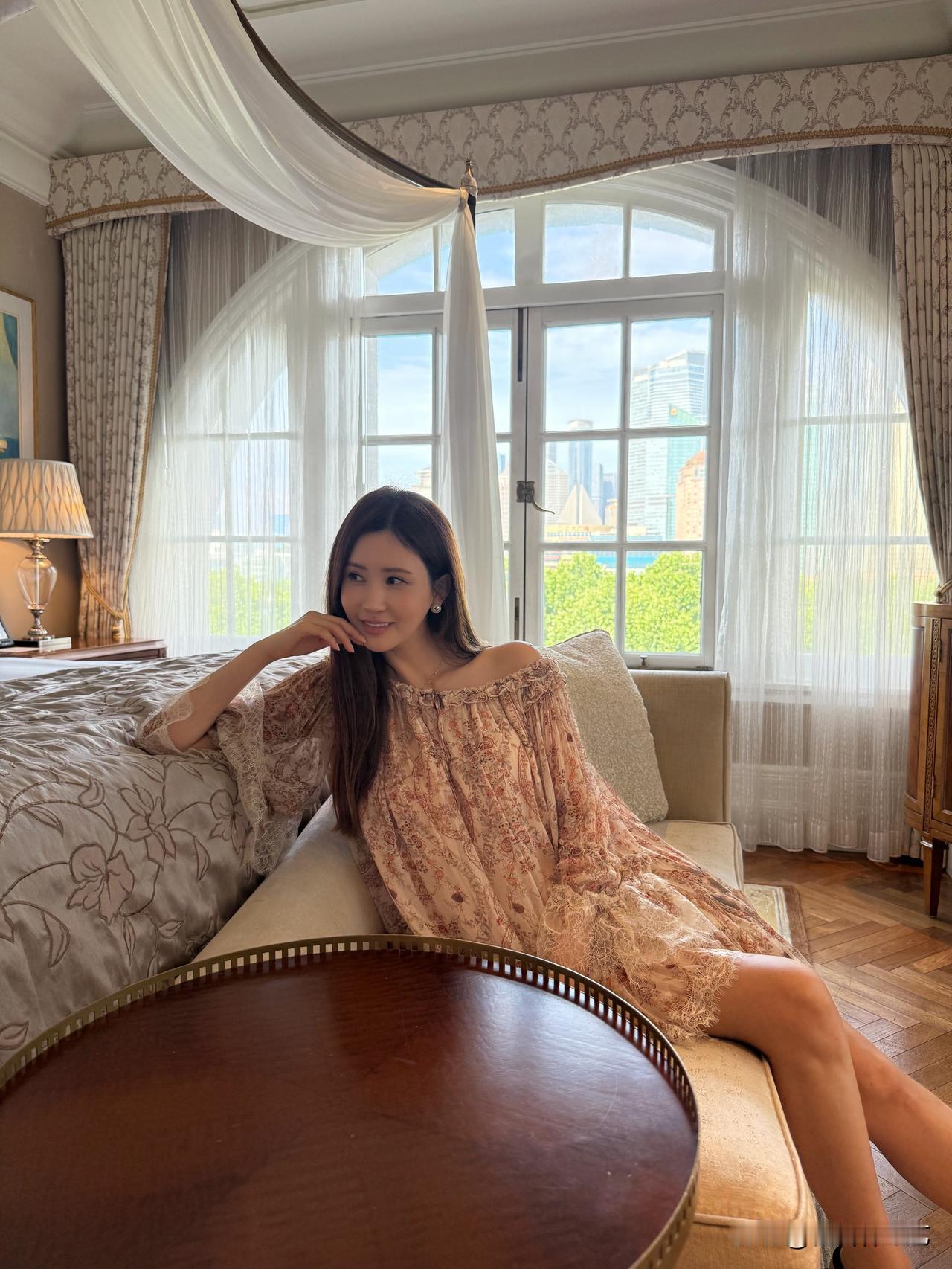 30日，演员李多海在自己的Instagram上传了多张上海旅行照片。照片中，李多