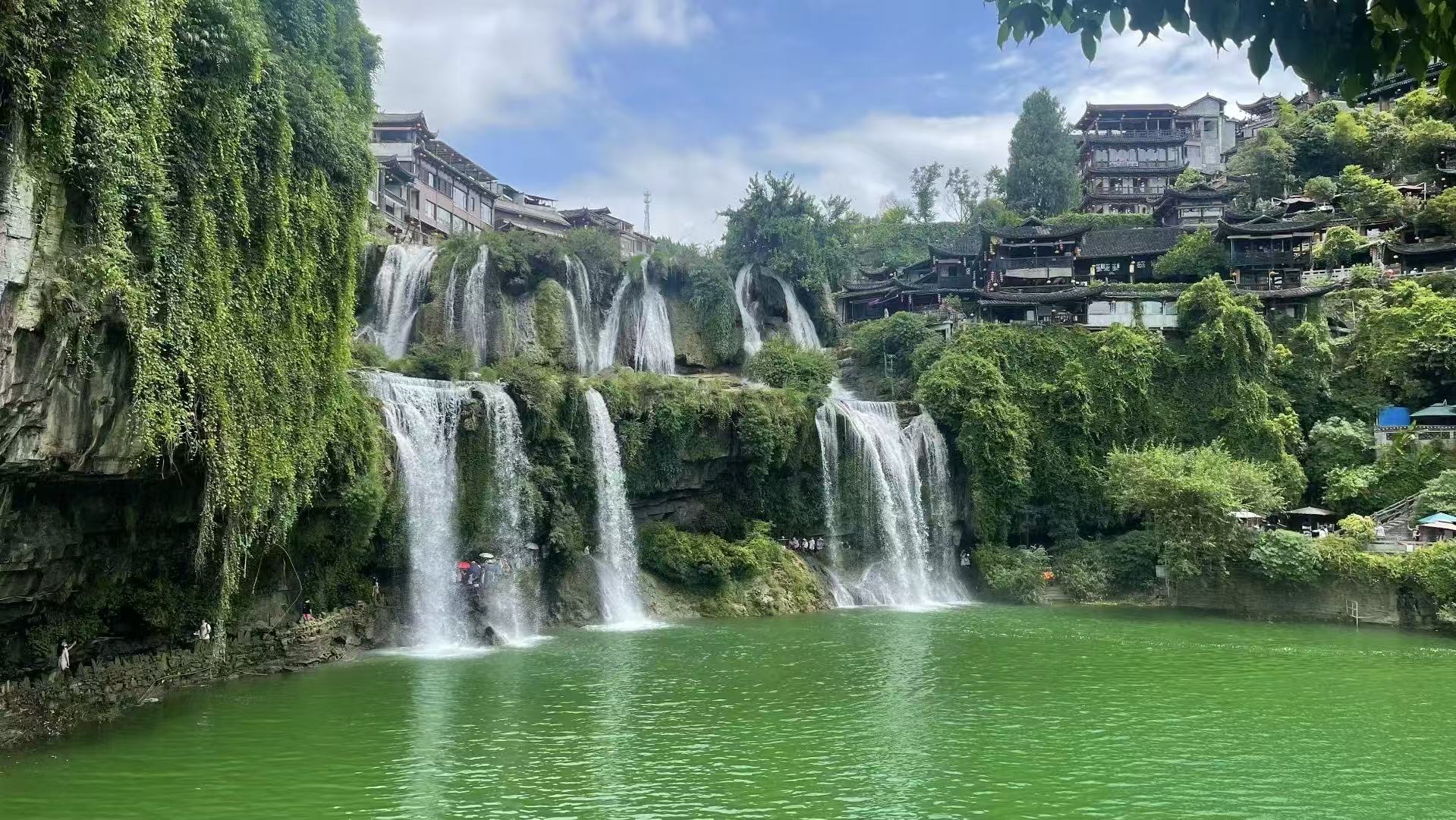 🍁湖南秋游，解锁湘西芙蓉镇秋日攻略🍁