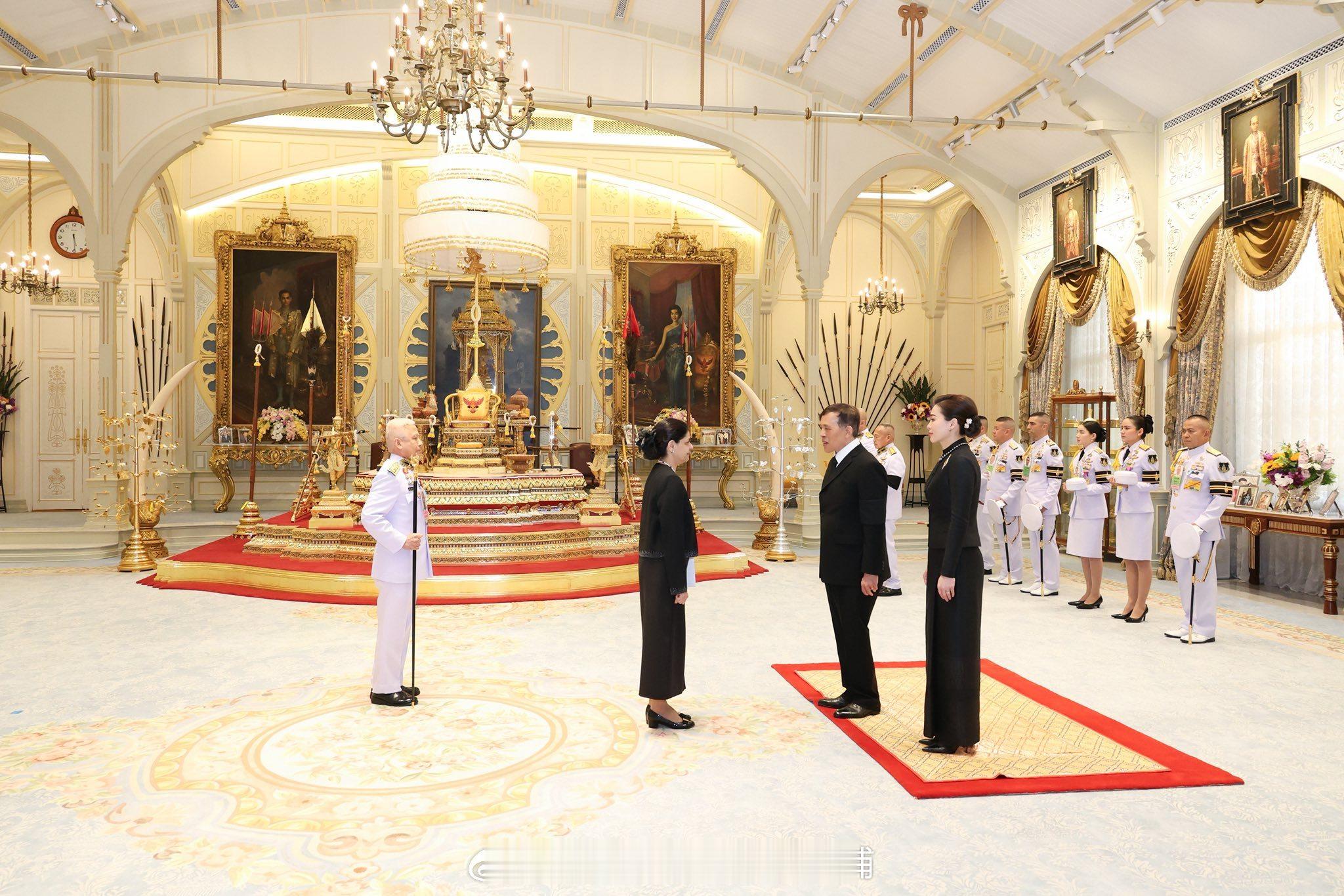 王室王室泰国王室素娘娘2026年2月11日，狗哥素娘娘接见外国使节。