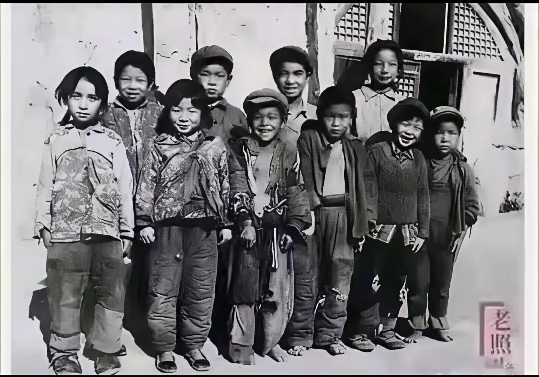 有一种广为流传的说法是，前30年一直在打基础，但你敢相信这张照片就是打基础的“成