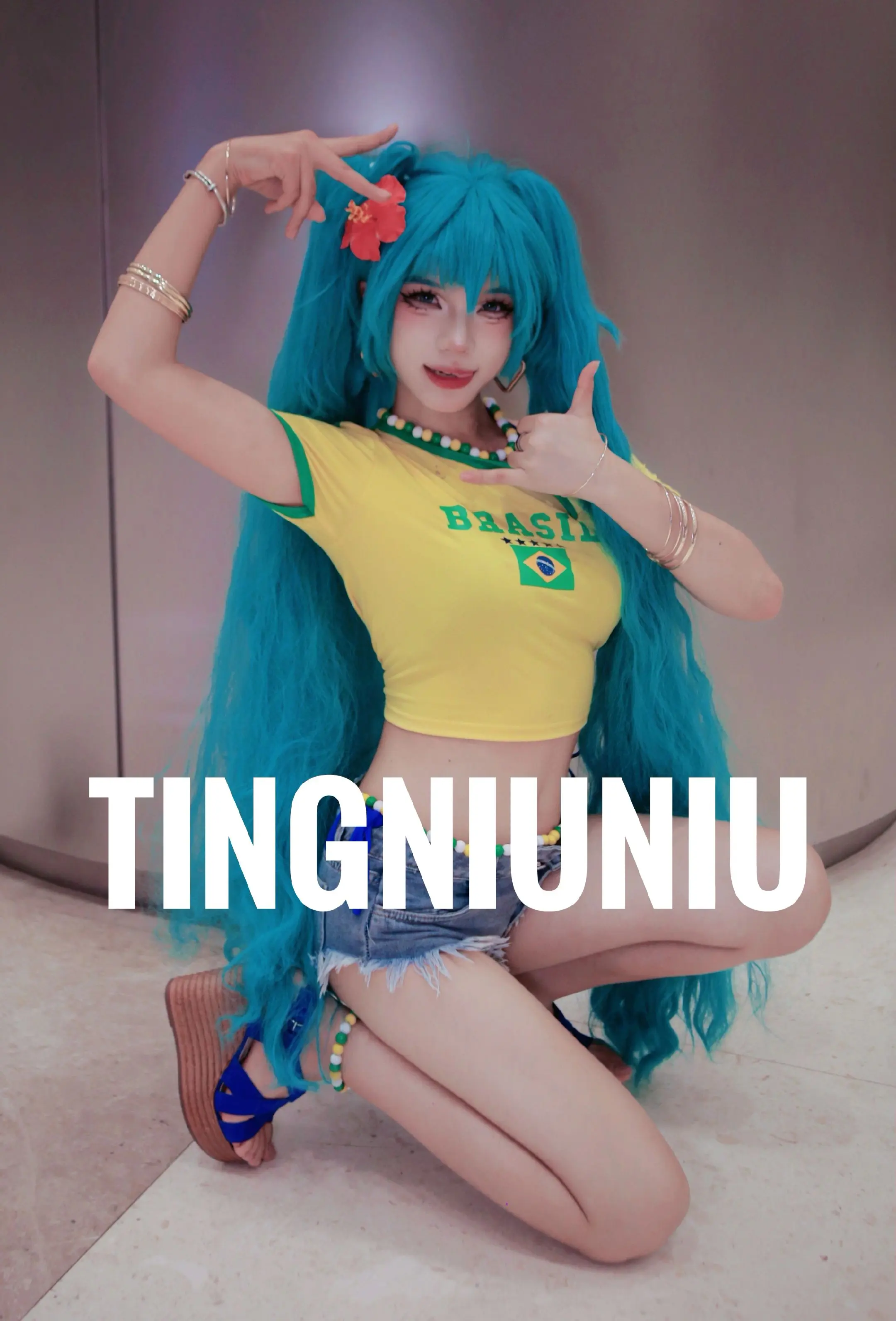 cos 巴西初音 初音未来cos 二次元