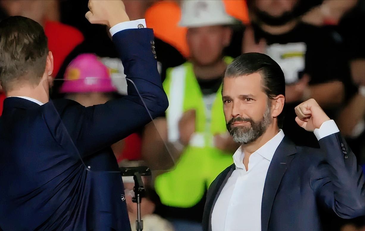 简直刷新认知！美国一批官员不靠工资不靠投资，仅凭手里的内部消息，就在网上赌局里轻