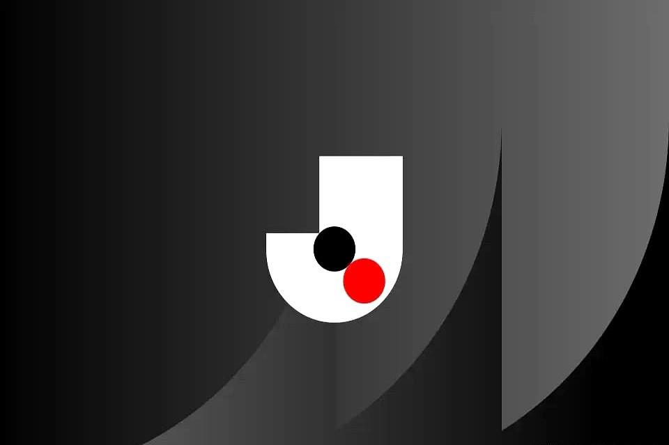 日本足球又“整活”了，这次直接把自家联赛的Logo颜色全扒光了。J联赛官网和