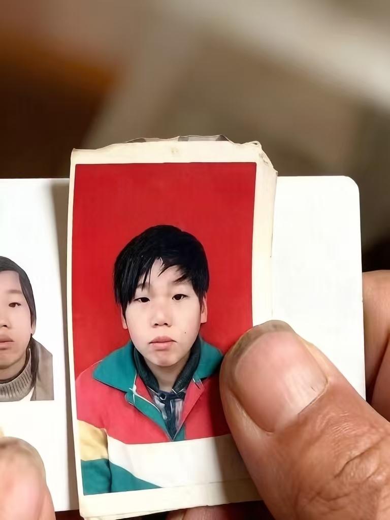 河南郑州，2010年的时候，20岁的刘好举带着平顶山的女朋友回家，原本以为父母会