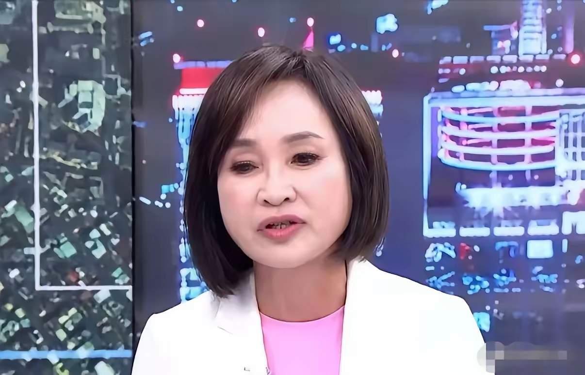 国民党的败类之一柯志恩，这次在国民党人员中，明确声援沈伯洋的就是柯志恩。作为国