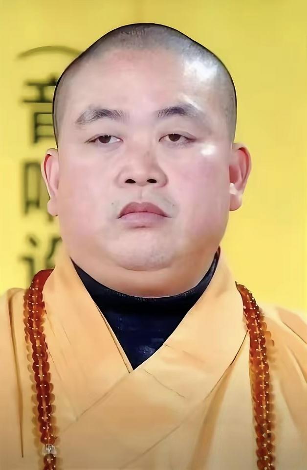 释永信一审被判24年，佛门蛀虫搞了上亿赃款。这样来看，命保住了，钱也保住了，24