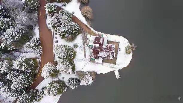 一位修行者说：你所有的人生失控，几乎都始于一个字：急。很多人一辈子都没意识到一件