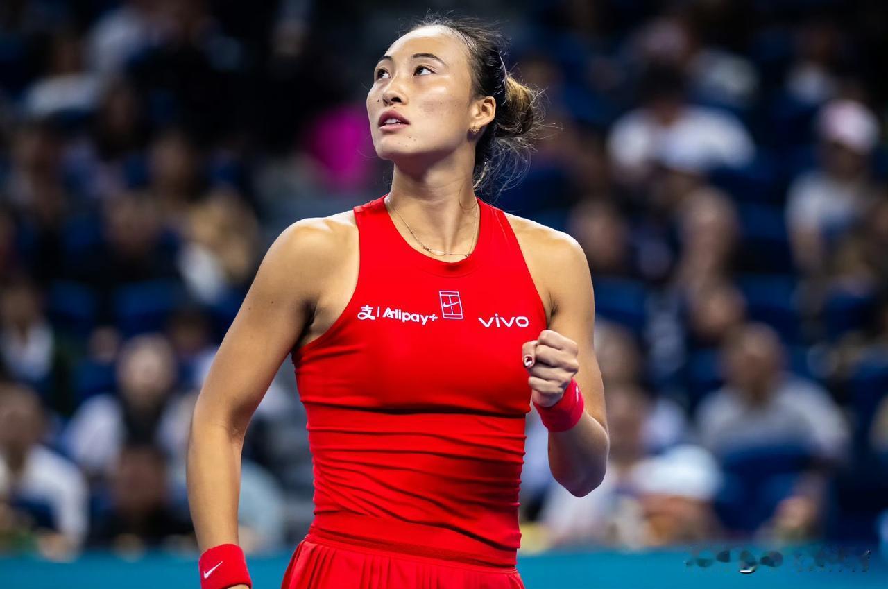 如果郑钦文击败安德列娃获得2026中网女单冠军将会实现8大突破。1.首位获得中