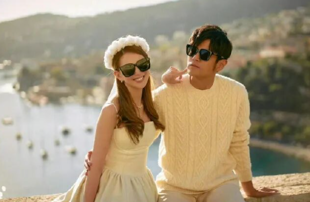 周杰伦新一轮世界巡演即将开始不少网友表达抢票艰难公开资料显示：周杰伦（Jay