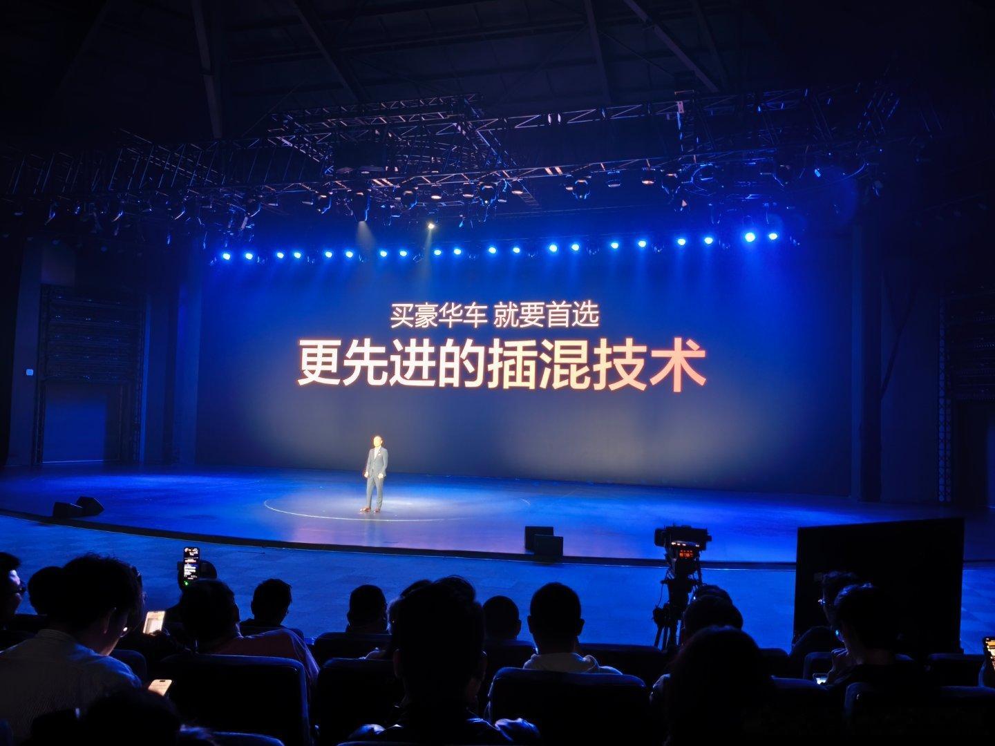 腾势n8l大六座安全豪华suv腾势n8l我和汽车的日常大v聊车一台家人全票通过的