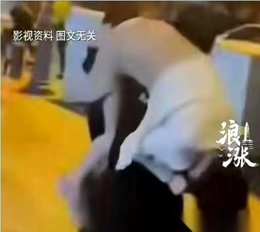 22岁的孟某怎么也没想到，警察找上门，是因为17岁的未婚妻报案说他“强迫”。可事