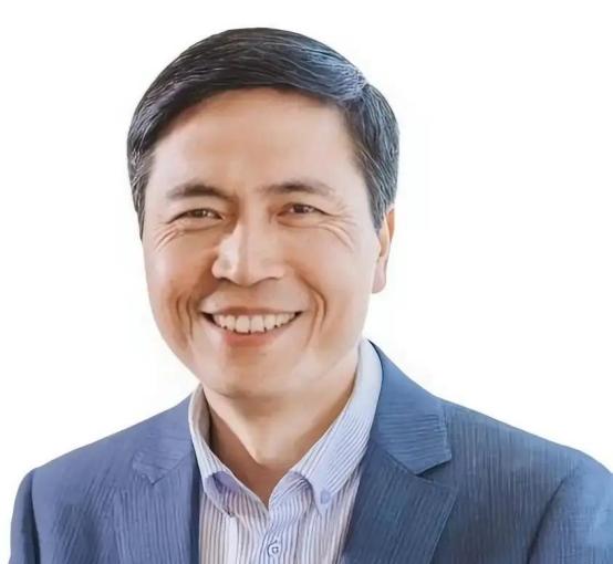 哈佛终身教授辞职回国，女儿放弃美籍他走那天，实验室同事以为只是休假。三个月后