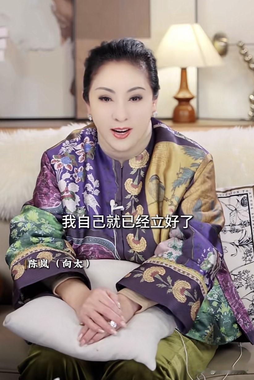 向太说，她自己已经立好了遗嘱，向佐向佑都没有，不留给第二代，只留给第三代，让孙子