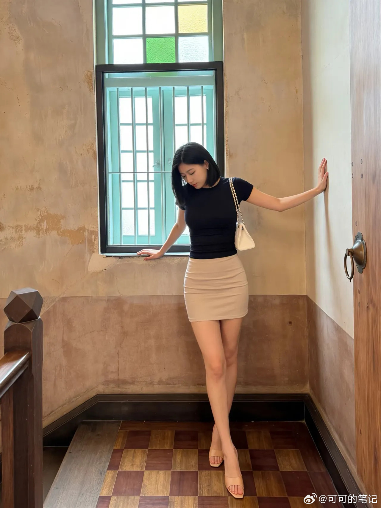 你应该想想怎么做才能让我一直喜欢你。