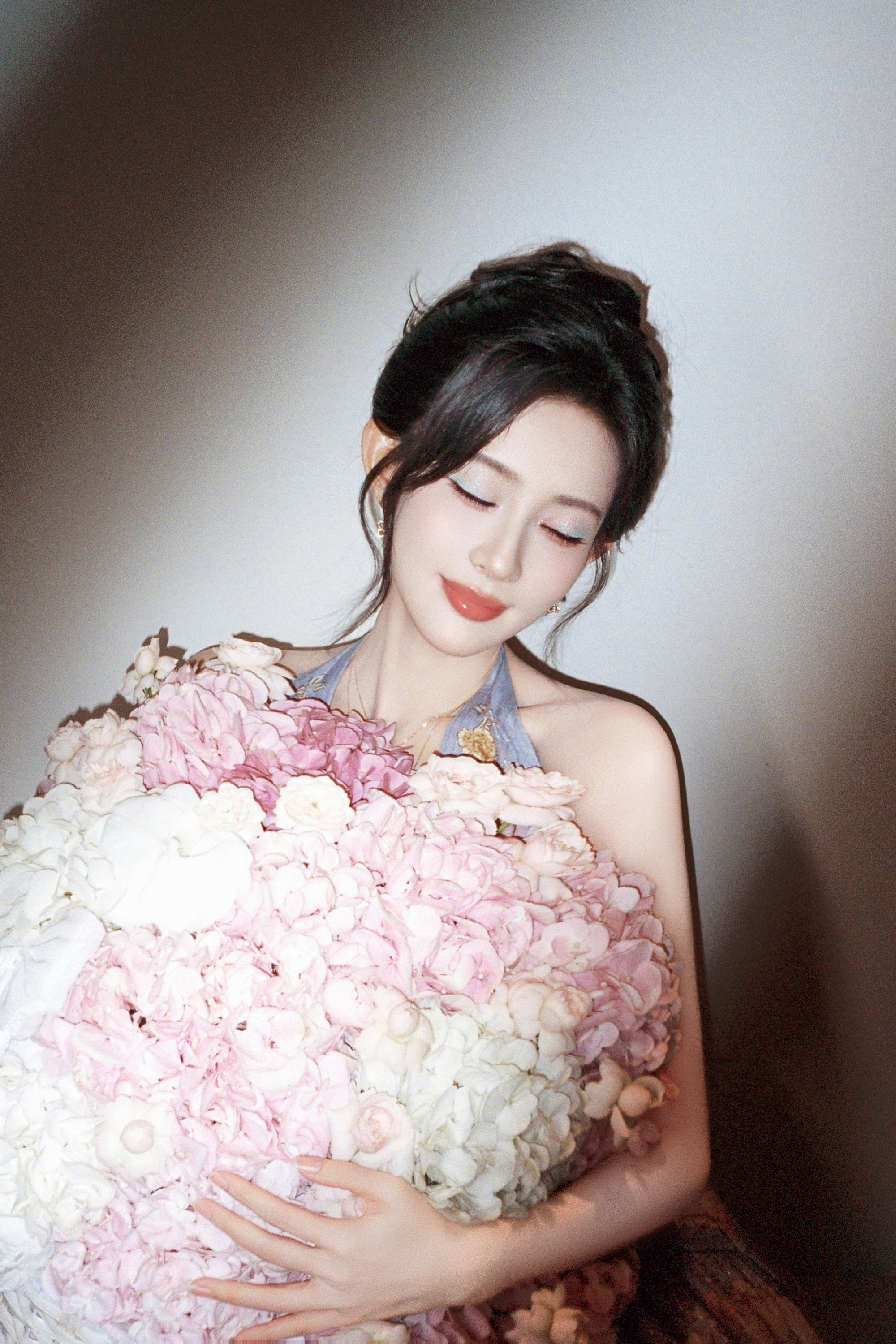 孟子义💐
