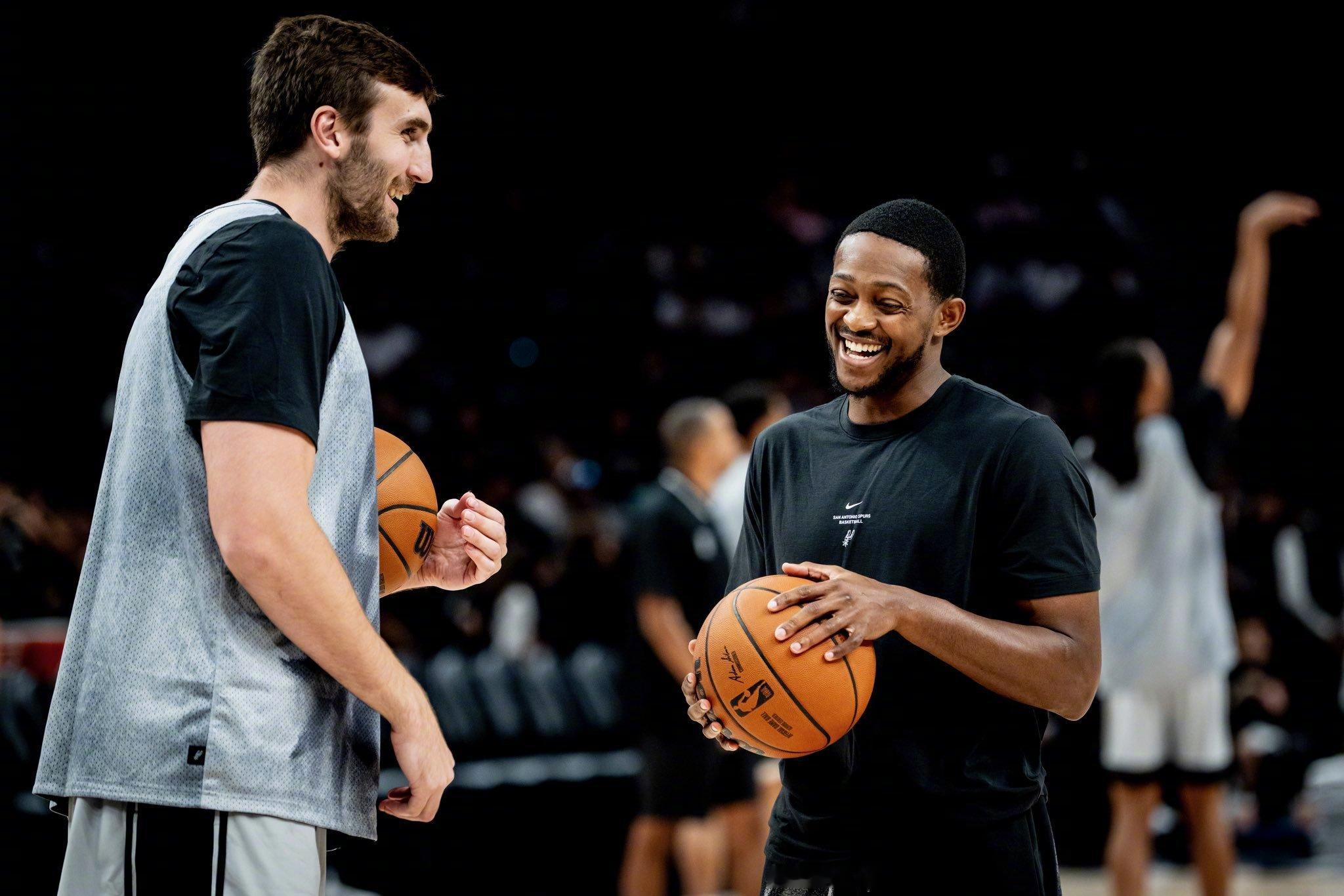充满欢乐的一个夜晚马刺GoSpursGo