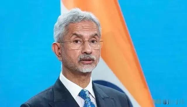 苏杰生给中国列了三个条件，边境撤军，贸易放开，边界问题得按印度的意思来办。这话要